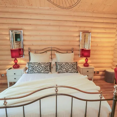 Holiday home Carlton 1