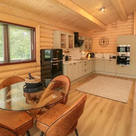 Hébergement de vacances Carlton 1 *